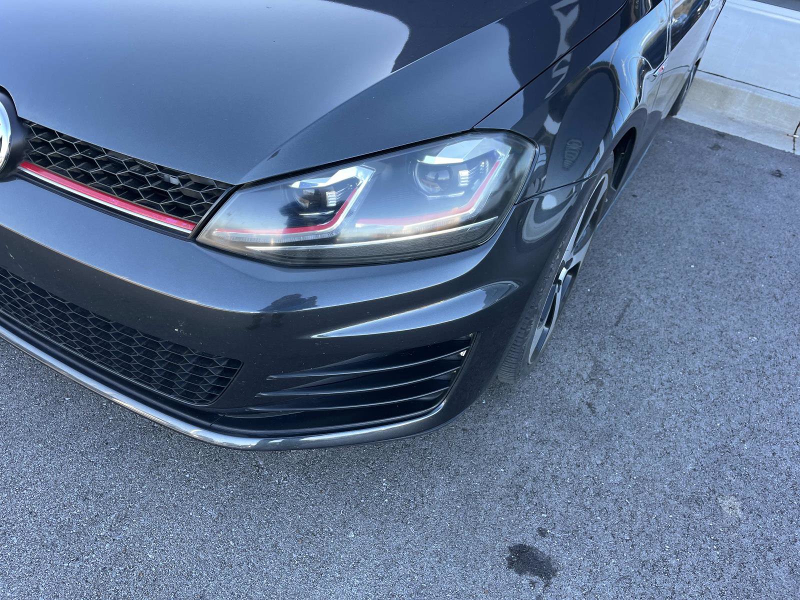 Used 2017 Volkswagen GTI Sport image 8