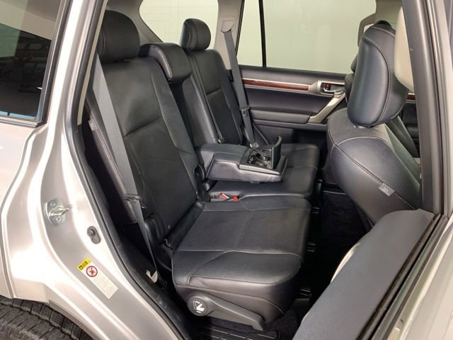 Used 2014 Lexus GX 460 w/ Premium Package AWD/4WD image 37