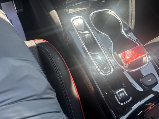 Certified 2023 Buick Envision Essence w/ Technology Package I AWD/4WD image 16