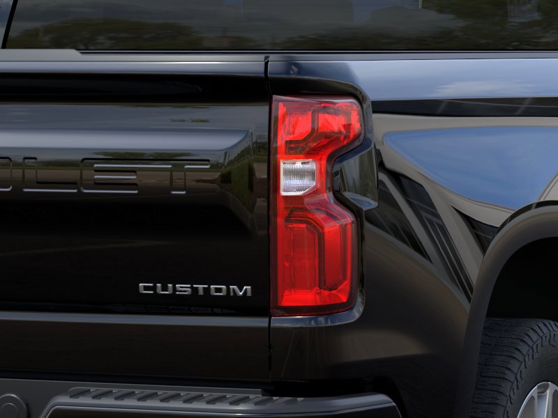 New 2026 Chevrolet Silverado 1500 Custom RWD image 9