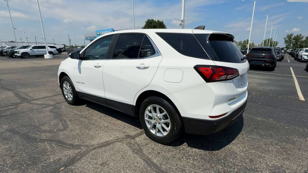 Used 2022 Chevrolet Equinox LT AWD/4WD image 6