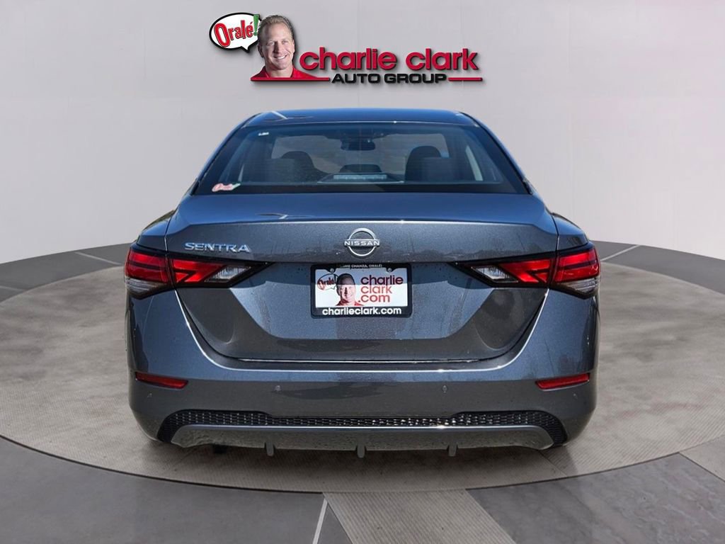 Used 2025 Nissan Sentra S image 5