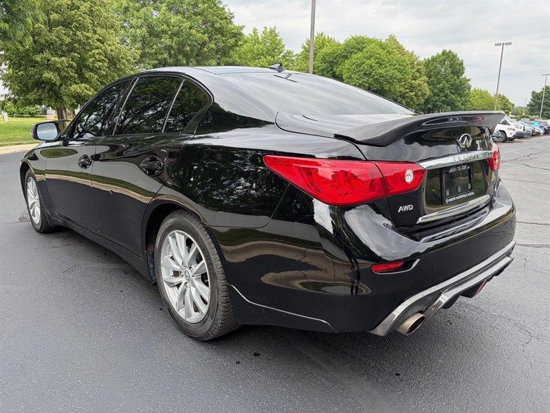 Used 2015 INFINITI Q50 Premium w/ Navigation Package AWD/4WD image 9