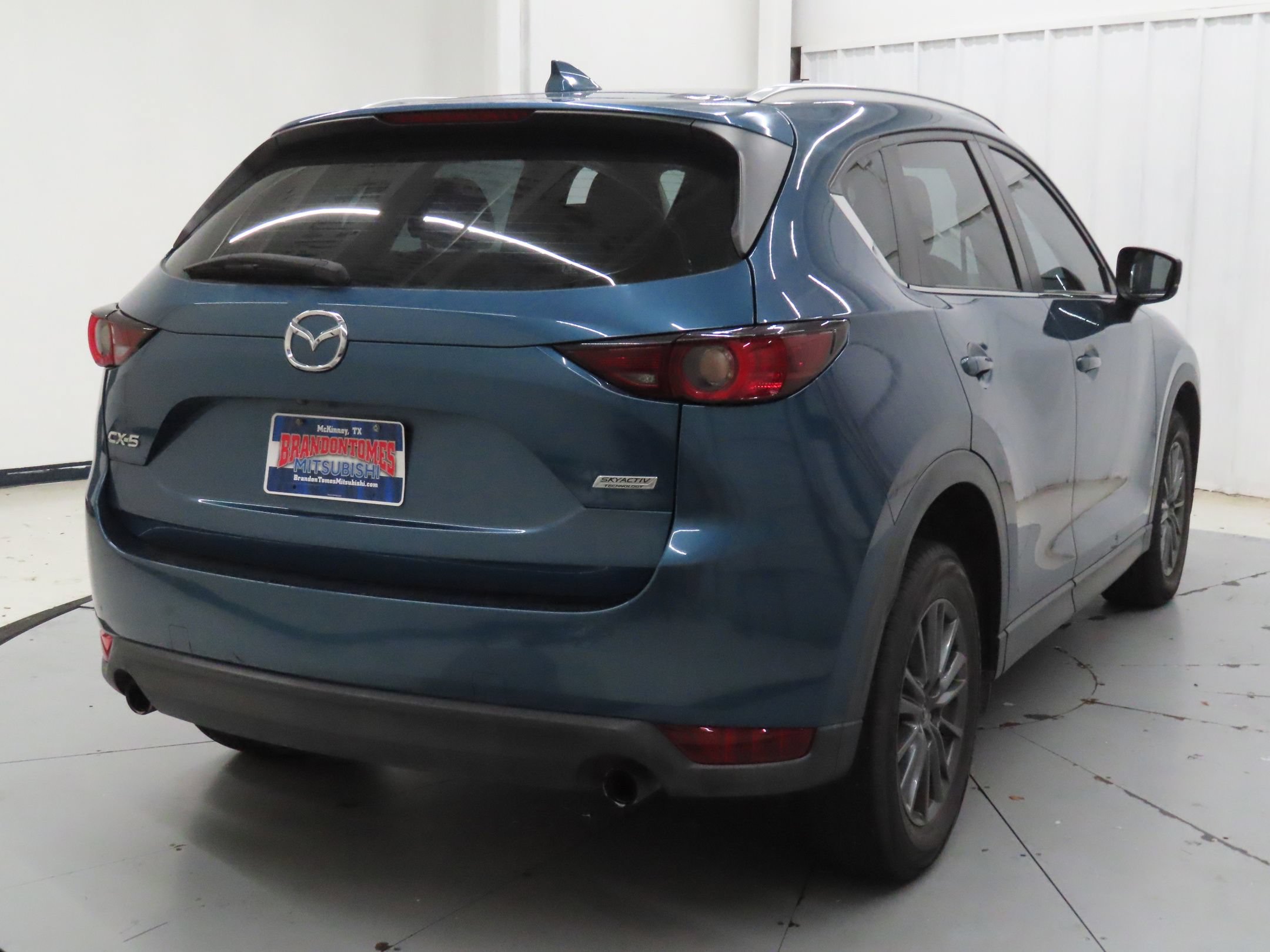 Used 2019 MAZDA CX-5 Sport w/ I-ACTIVSENSE Package FWD image 3