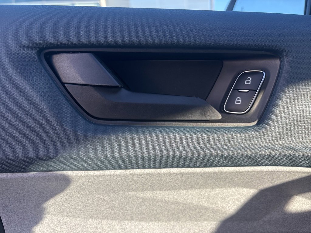 New 2025 Ford Maverick XLT w/ XLT Luxury Package image 18