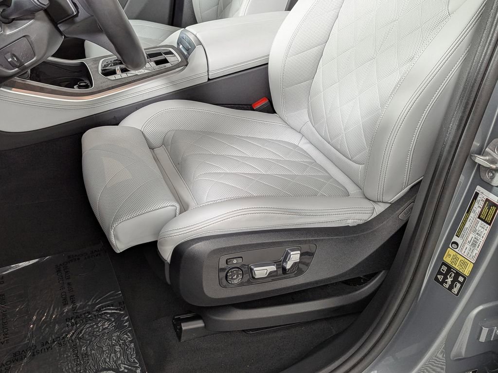 Certified 2024 BMW X5 xDrive40i w/ M Sport Package image 23