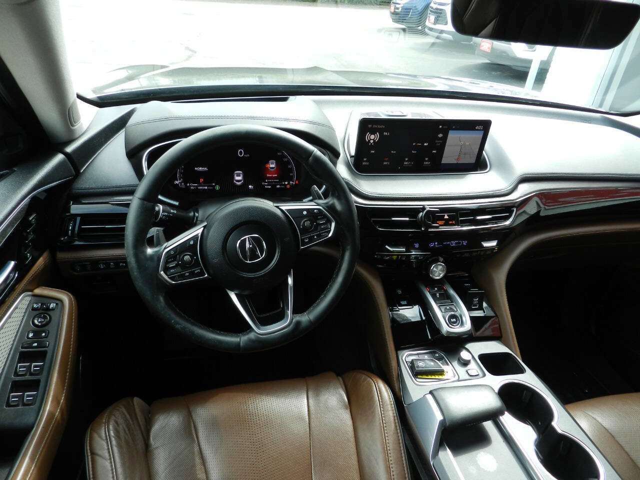 Used 2022 Acura MDX SH-AWD w/ Advance Package image 9