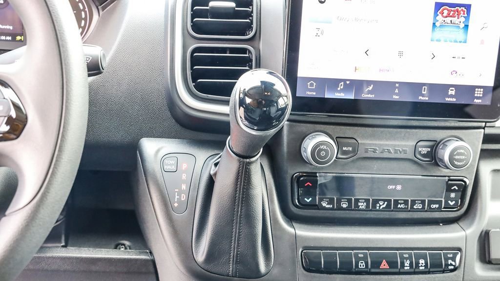 New 2024 RAM ProMaster 3500 w/ Storage Group image 20