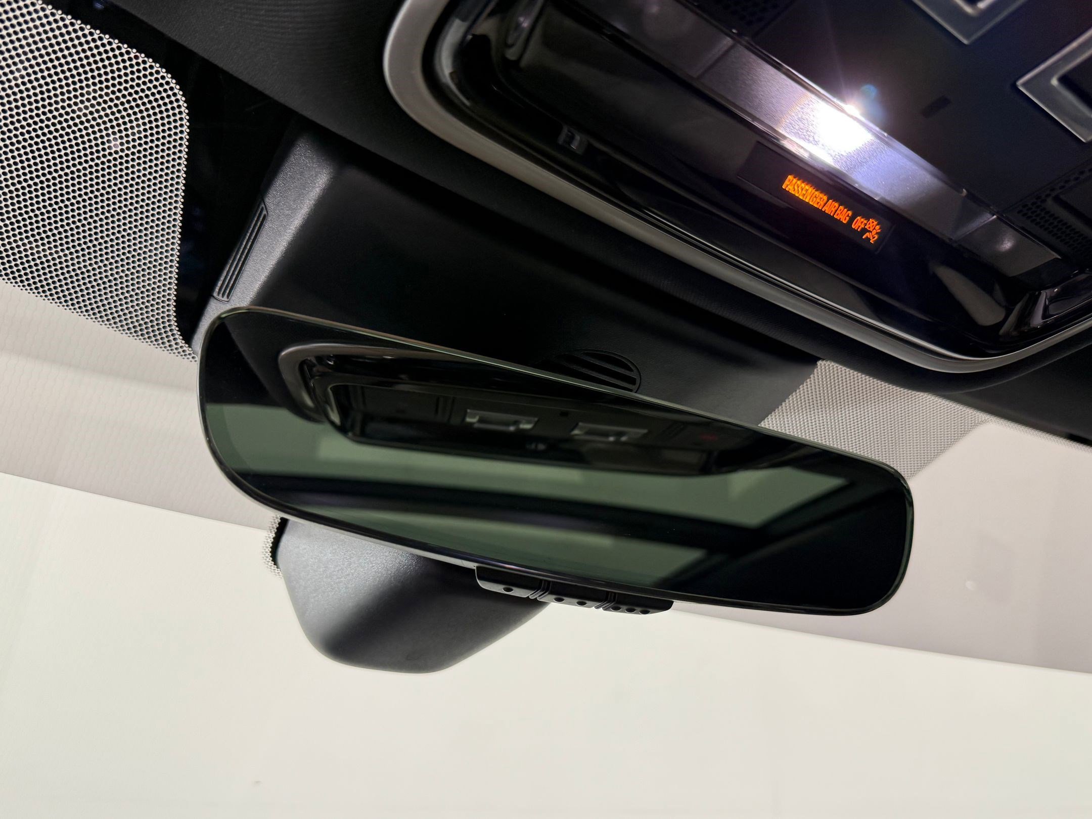 Used 2019 Land Rover Range Rover Sport HSE image 17