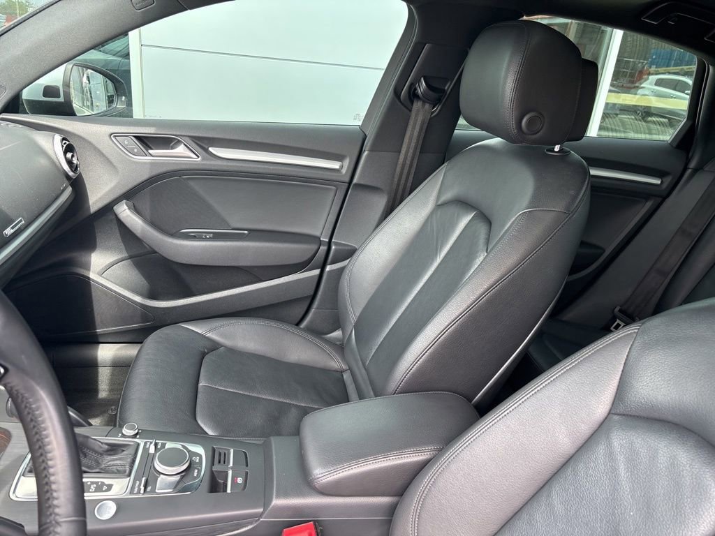 Used 2019 Audi A3 2.0T Titanium w/ Convenience Package image 11