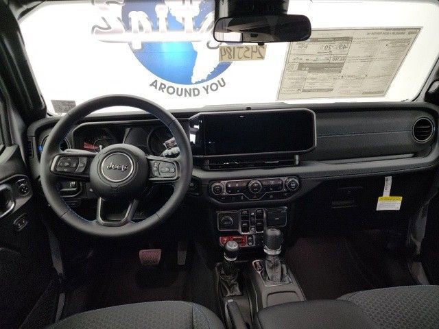 New 2024 Jeep Wrangler Unlimited Rubicon 4xe w/ Convenience Group image 15