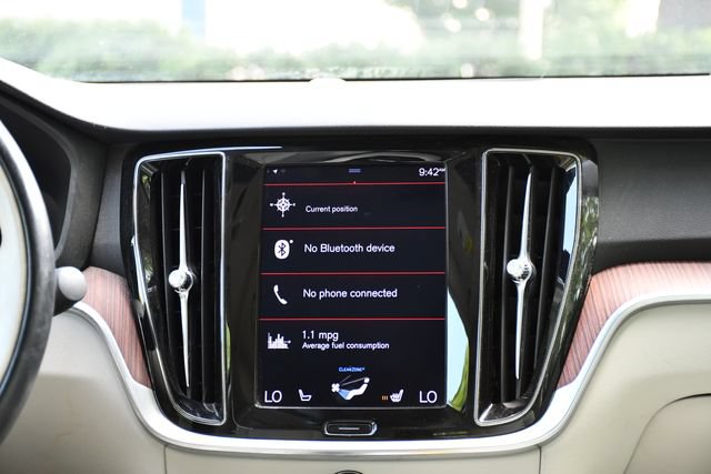 Used 2019 Volvo S60 T5 Momentum w/ Multimedia Package FWD image 20