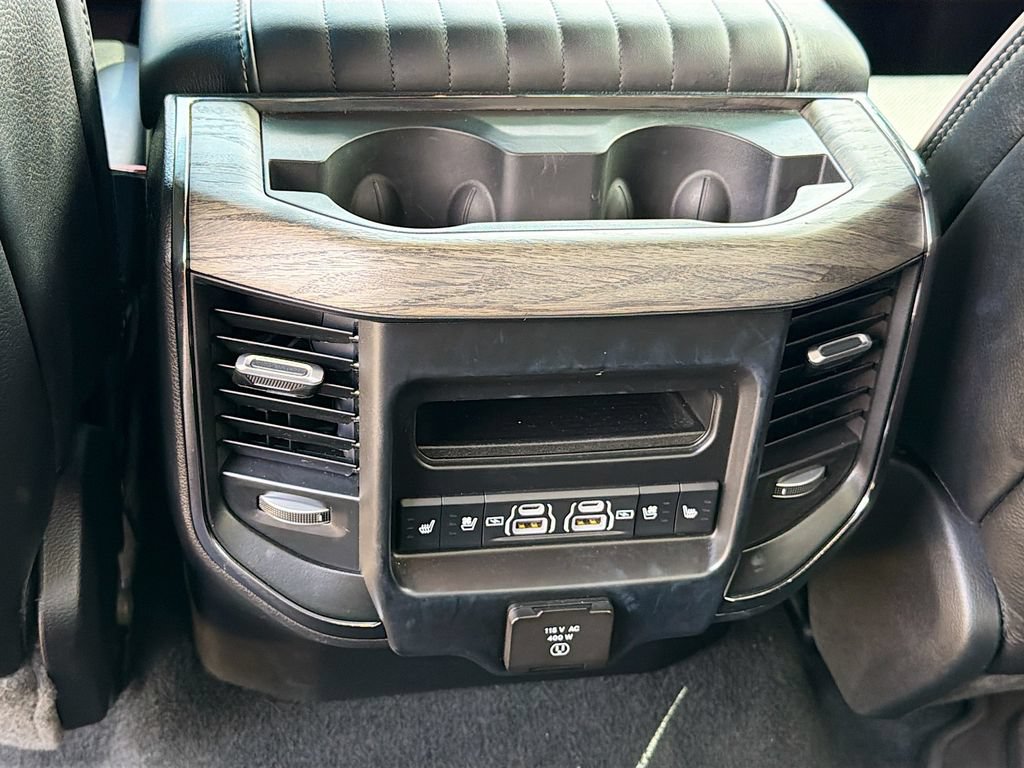 Used 2025 RAM 1500 Limited AWD/4WD image 27
