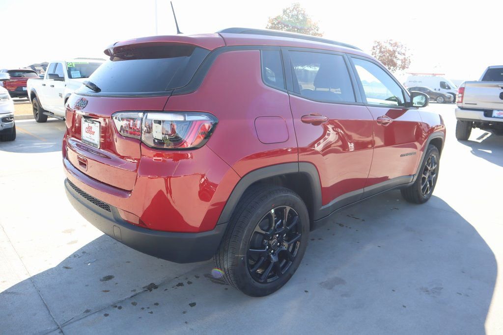 New 2026 Jeep Compass Latitude image 20