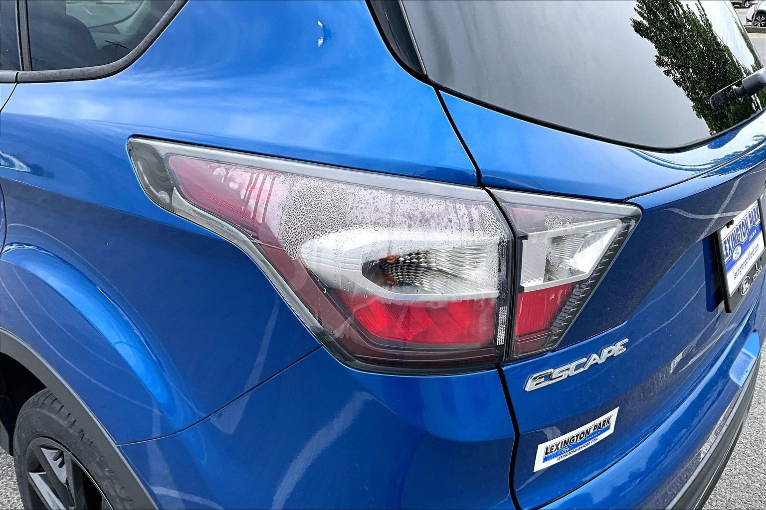 Used 2017 Ford Escape SE w/ SE Sport Appearance Package FWD image 22