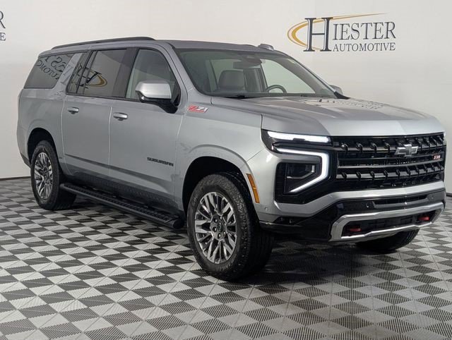 Certified 2025 Chevrolet Suburban Z71 image 2