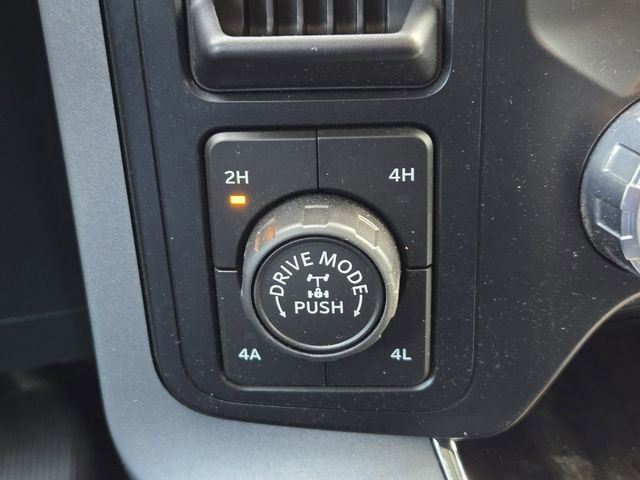 Used 2022 Ford F150 Lariat image 22