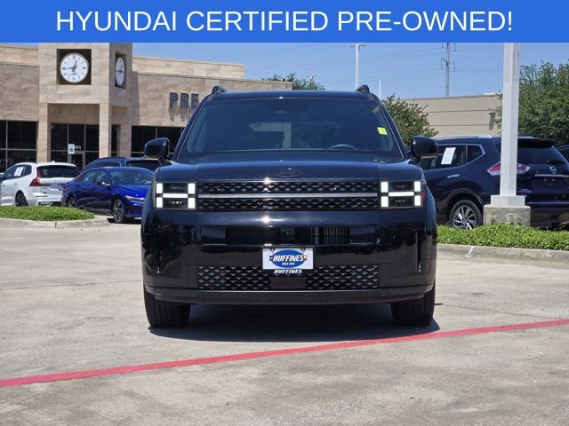 Used 2025 Hyundai Santa Fe Calligraphy AWD/4WD image 2