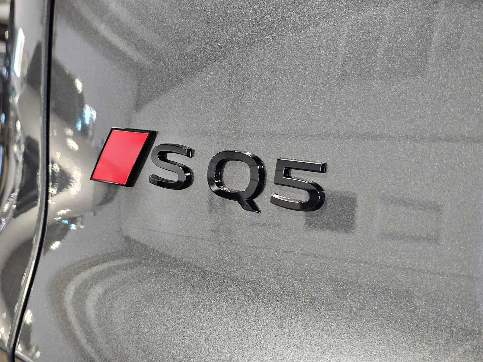 New 2026 Audi SQ5 Prestige AWD/4WD image 15