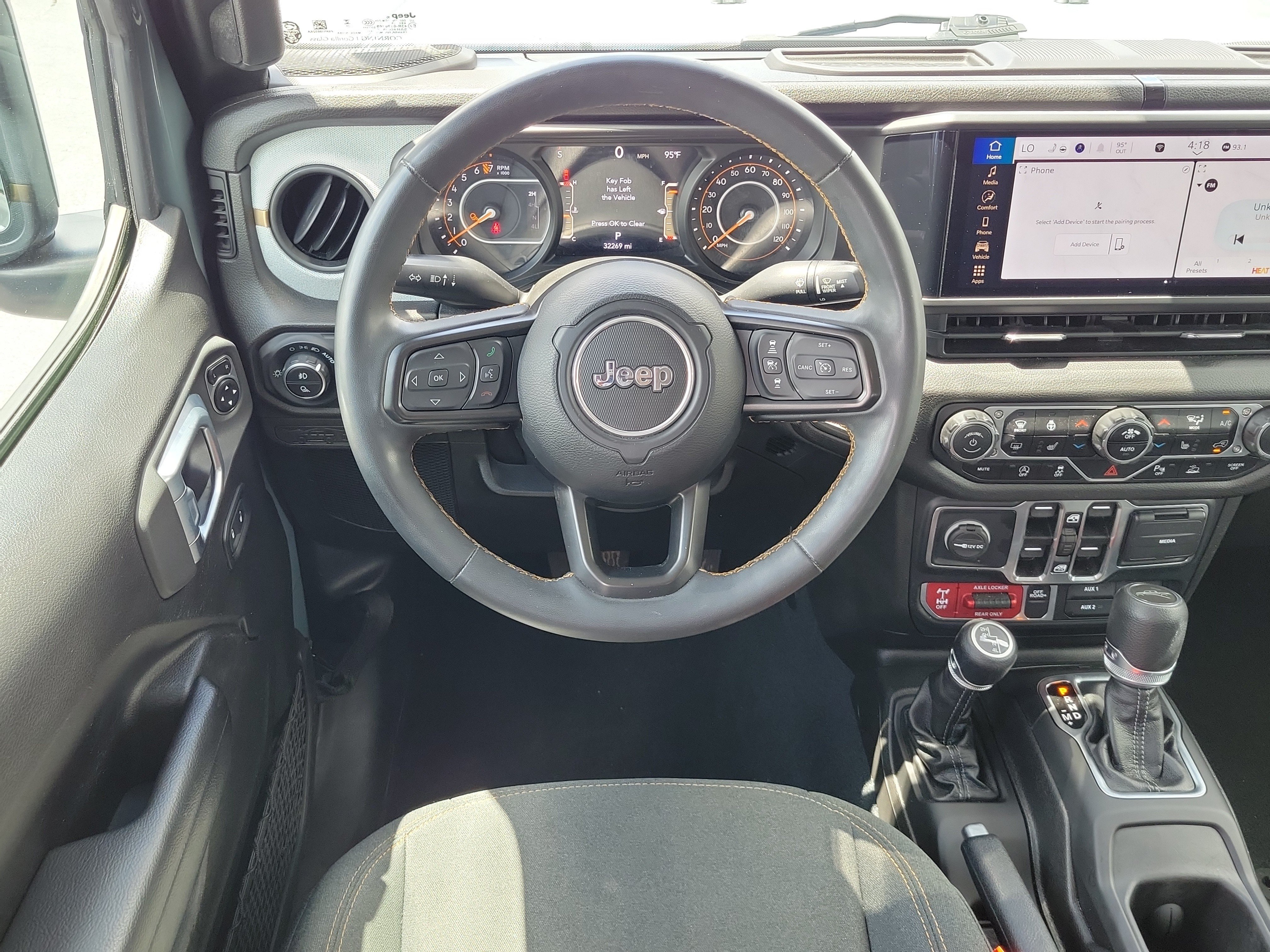 Used 2024 Jeep Gladiator Sport AWD/4WD image 17