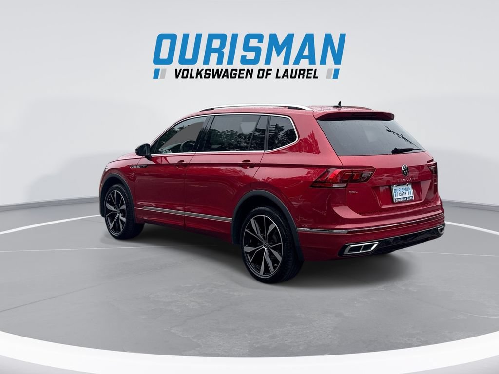 Used 2024 Volkswagen Tiguan SEL R-Line AWD/4WD image 6
