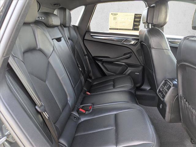 Used 2020 Porsche Macan S AWD/4WD image 22