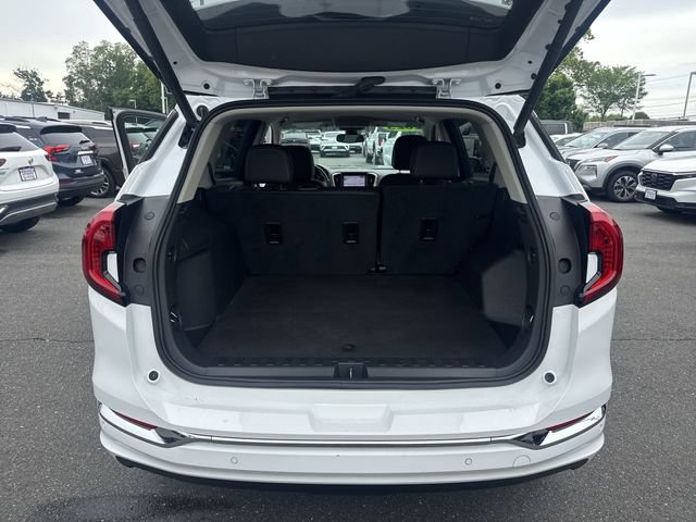 Used 2023 GMC Terrain Denali AWD/4WD image 26