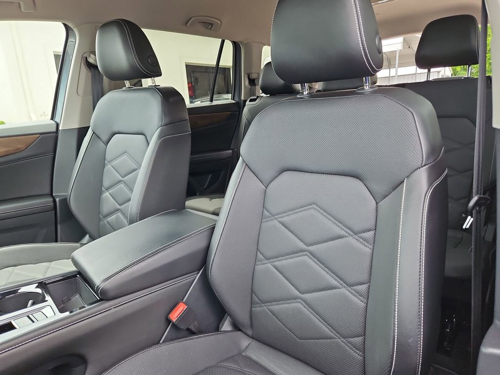 Used 2024 Volkswagen Atlas SE AWD/4WD image 22
