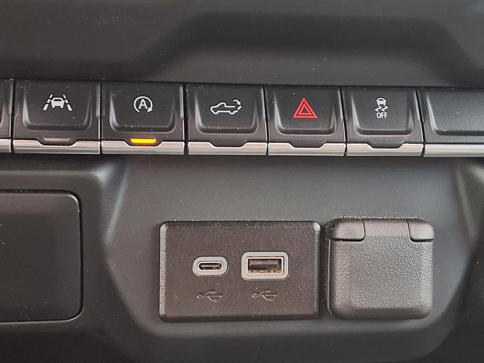 Certified 2024 Chevrolet Silverado 1500 Custom w/ LPO, Dark Essentials Package image 7