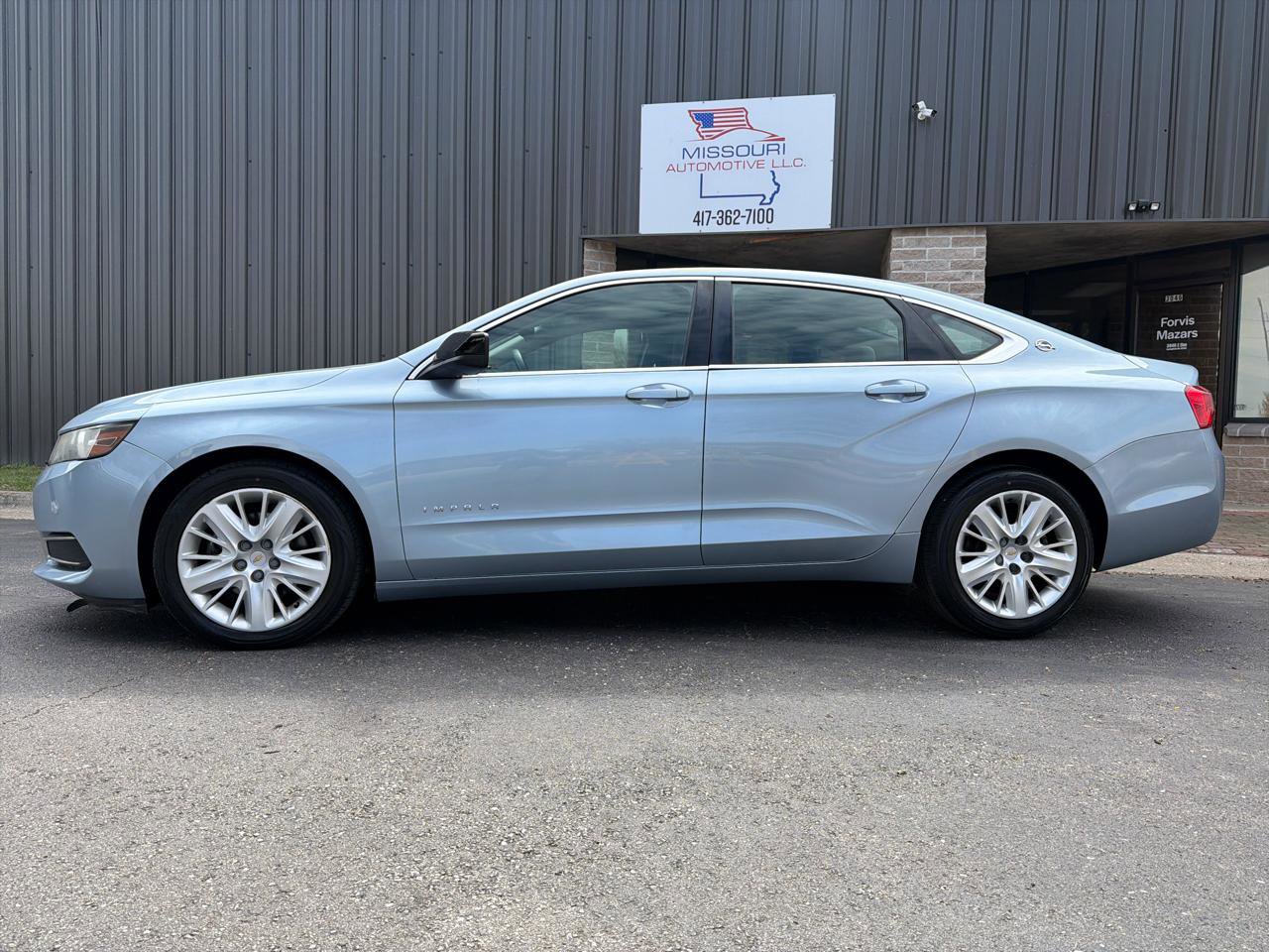 Used 2014 Chevrolet Impala LS w/ LS Convenience Package image 2