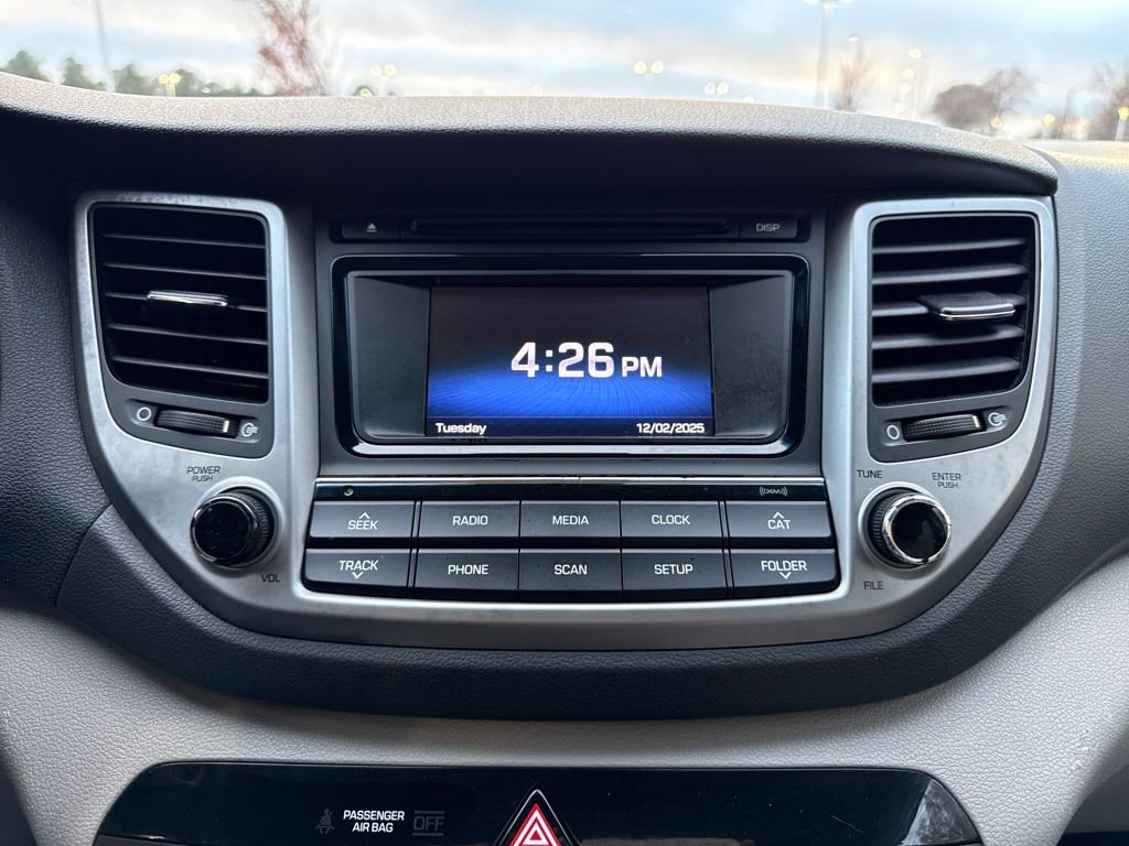 Used 2017 Hyundai Tucson SE image 20