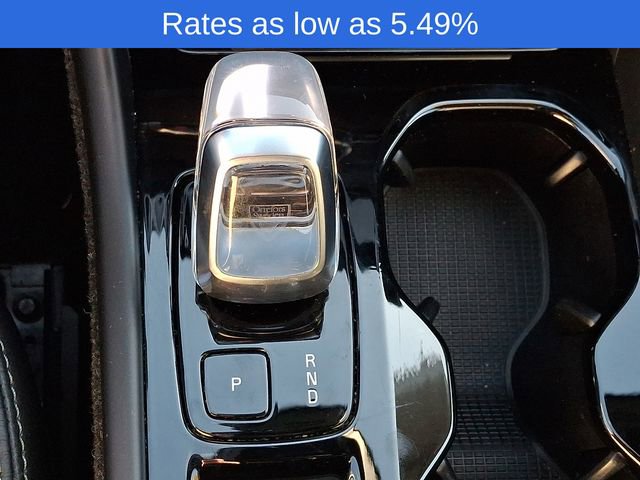 Certified 2023 Volvo XC40 B5 Plus w/ Driver Assist Package image 18