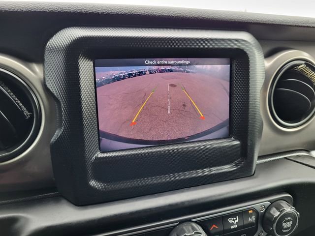 Used 2021 Jeep Wrangler Unlimited Sport AWD/4WD image 17
