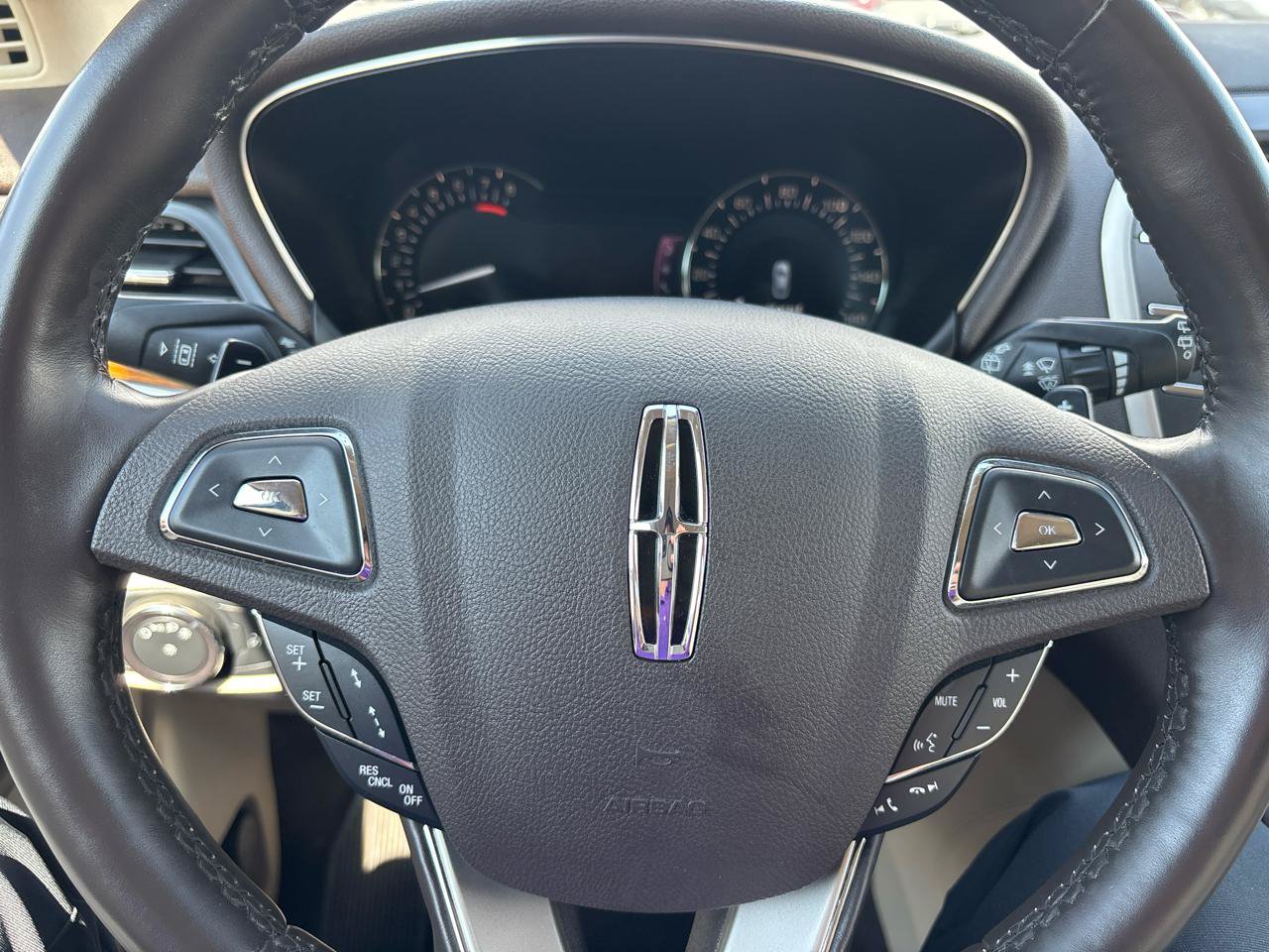 Used 2015 Lincoln MKC AWD w/ Equipment Group 102A Reserve image 14