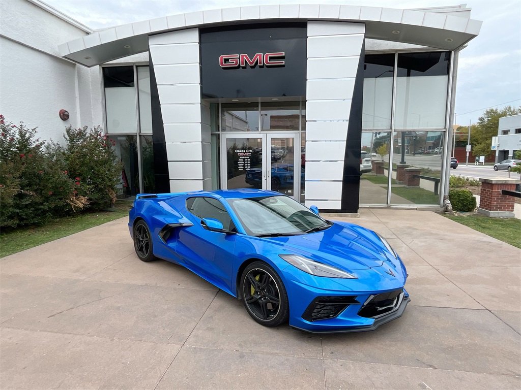 Used 2024 Chevrolet Corvette Stingray Preferred Cpe w/ Z51 Performance Package image 8