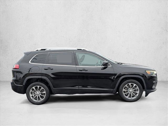 Used 2019 Jeep Cherokee Latitude Plus image 4