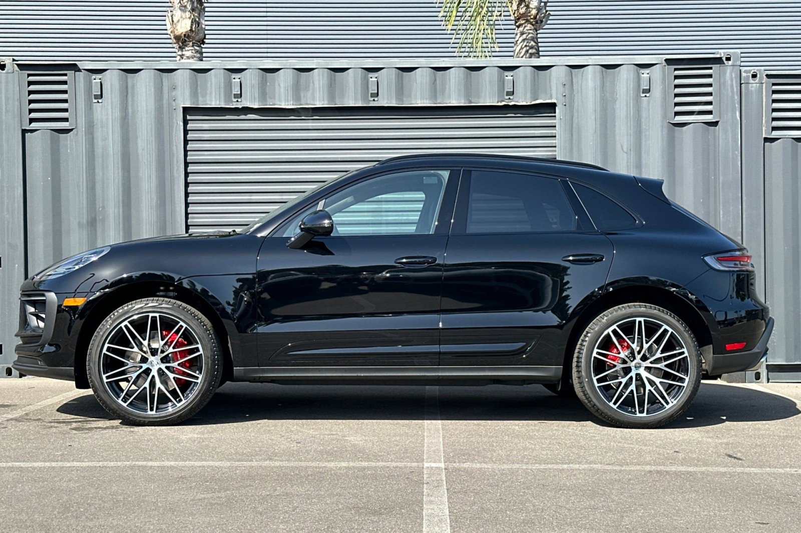 New 2026 Porsche Macan S AWD/4WD image 2