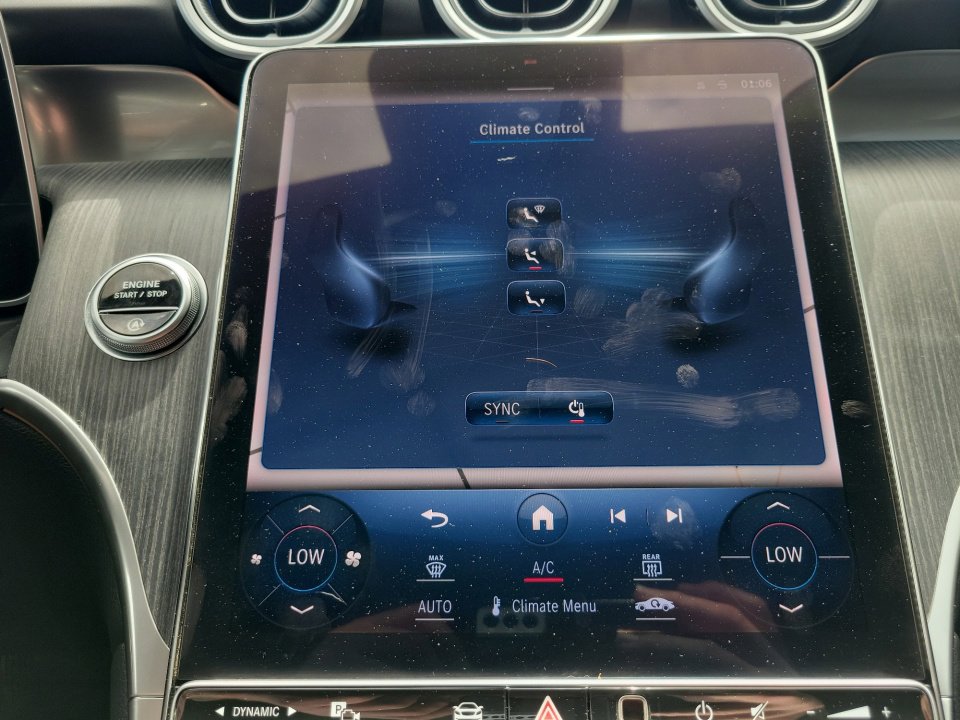 Used 2023 Mercedes-Benz GLC 300 4MATIC image 18