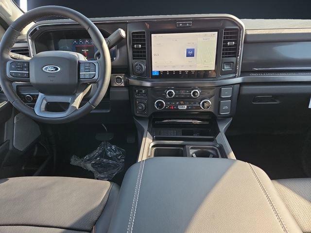 New 2026 Ford F250 Lariat w/ Black Appearance Package image 32