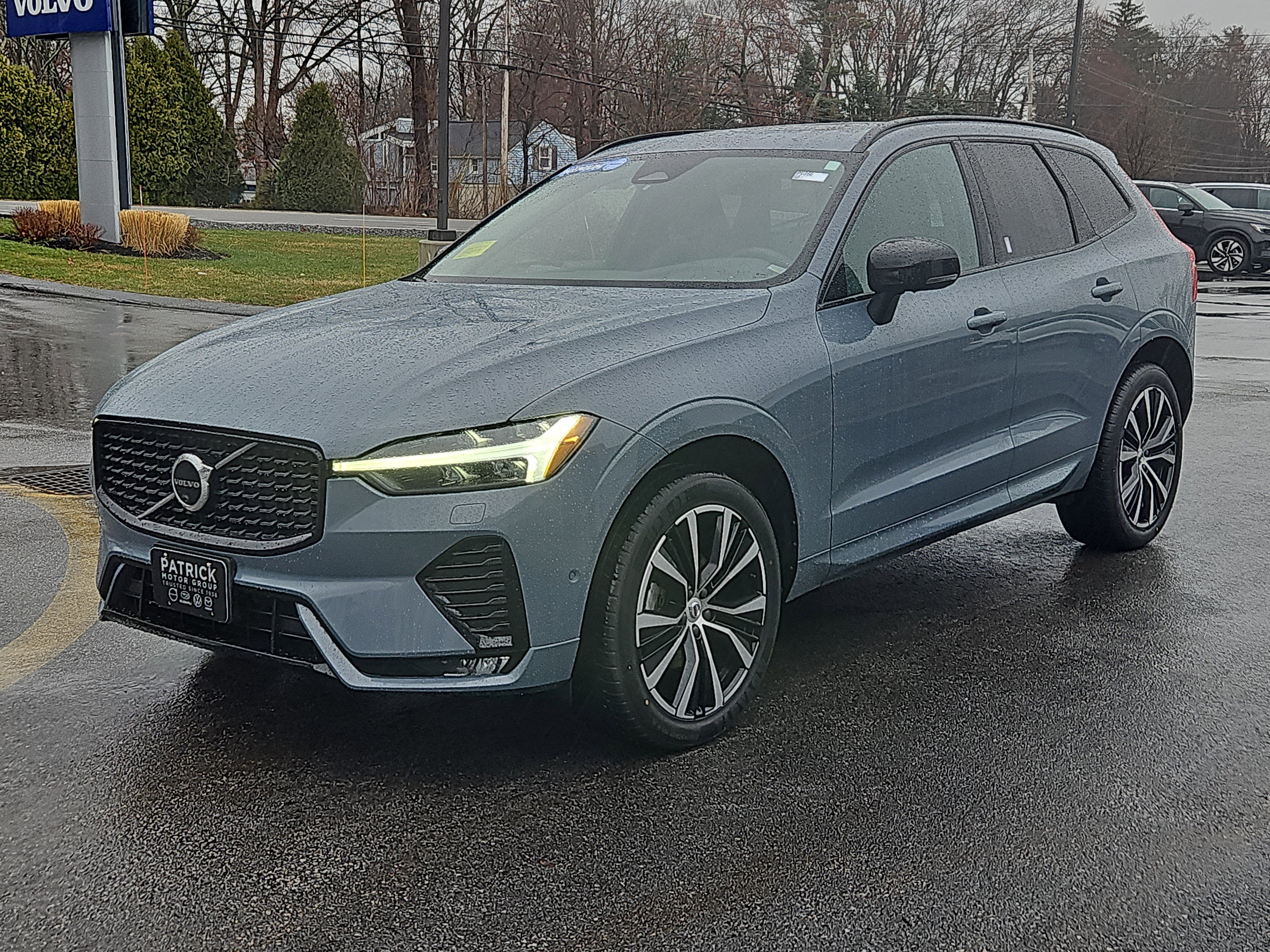 Used 2023 Volvo XC60 B5 Plus w/ Protection Package Premier image 24