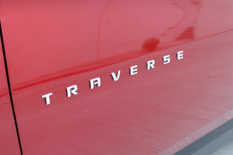 Used 2023 Chevrolet Traverse LT FWD image 21