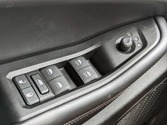 Certified 2024 Jeep Grand Cherokee Laredo X w/ Luxury Tech Group I AWD/4WD image 28