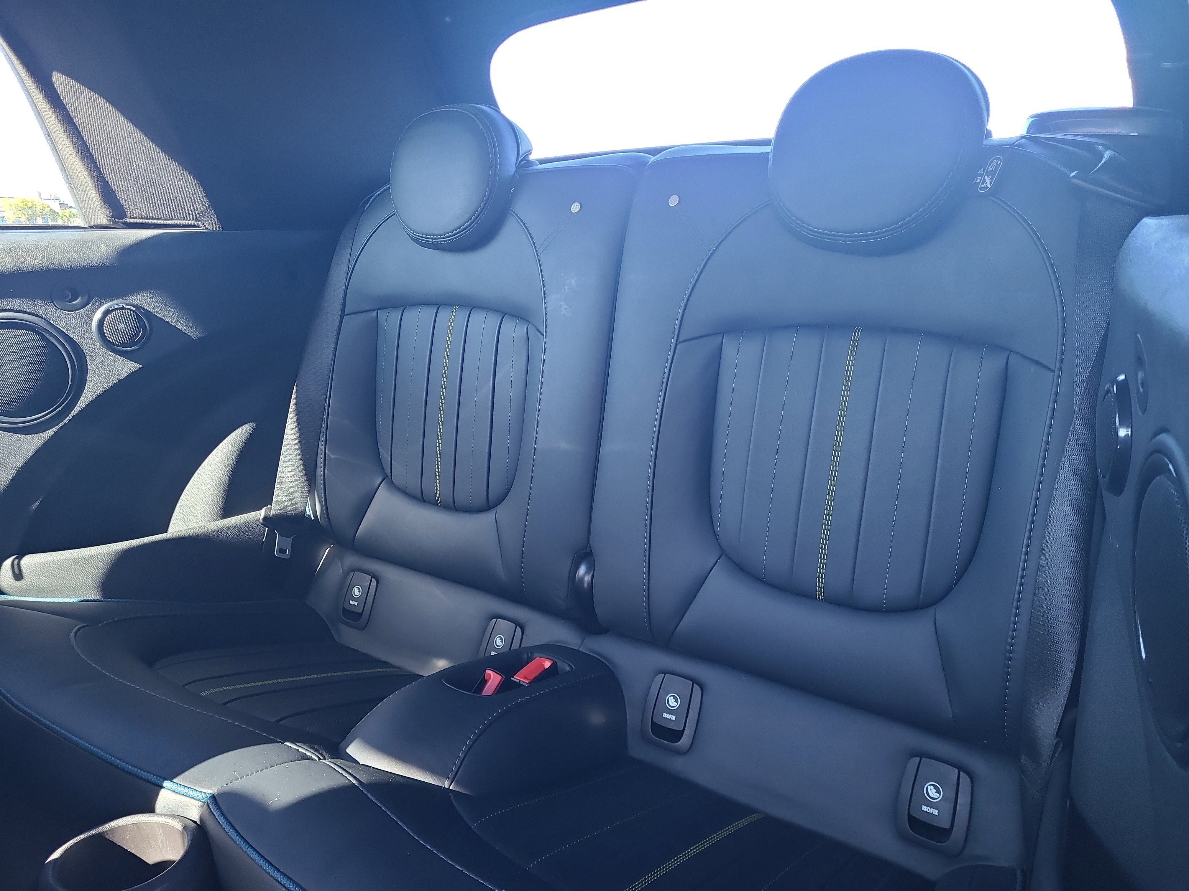 Used 2011 MINI Cooper Hardtop image 12