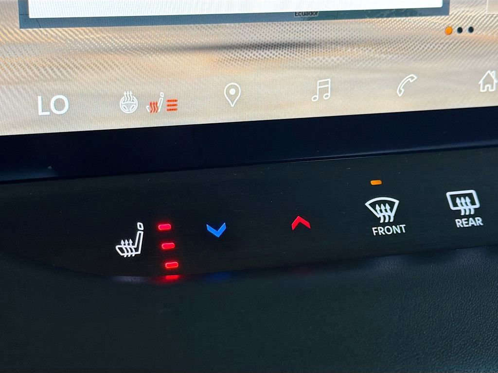 New 2026 Nissan Leaf Platinum+ w/ Cargo Package (Platinum+) image 21