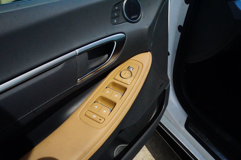 New 2026 Hyundai Sonata Limited FWD image 15
