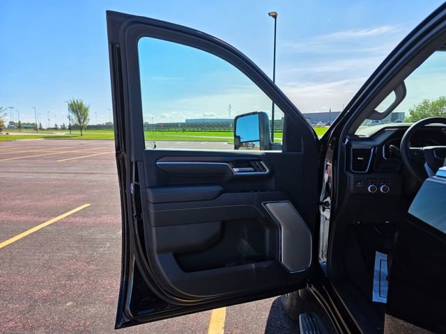 New 2026 GMC Sierra 3500 Denali w/ Technology Package image 4