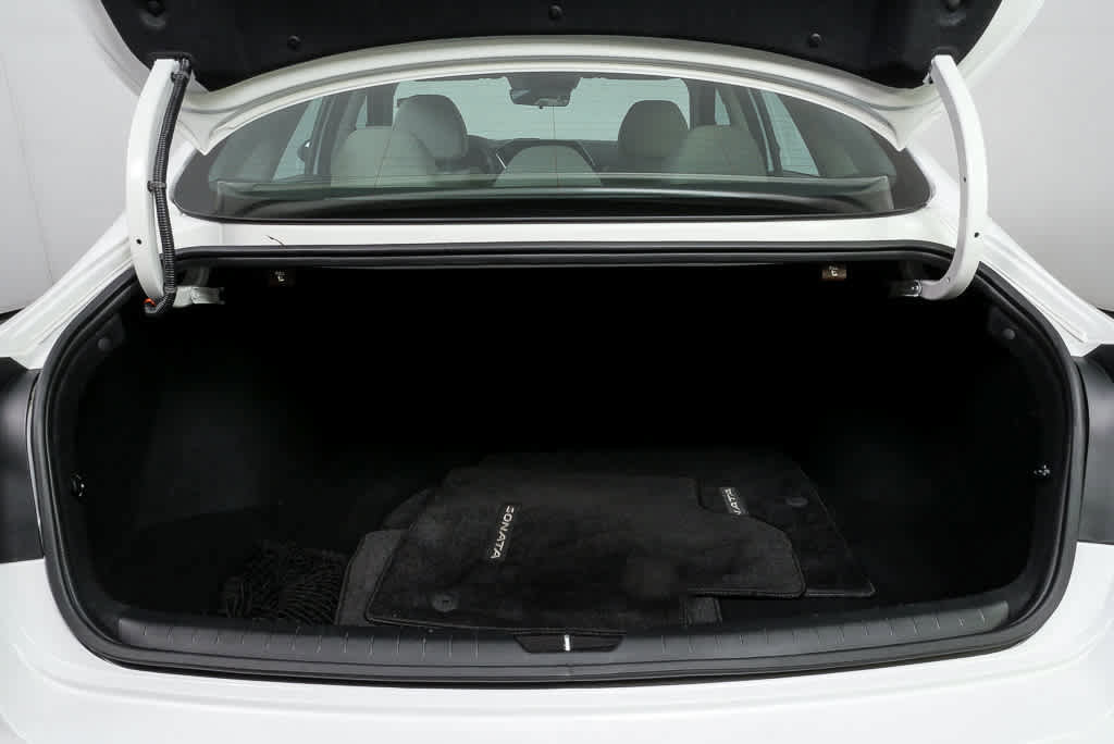 Used 2023 Hyundai Sonata SE FWD image 27