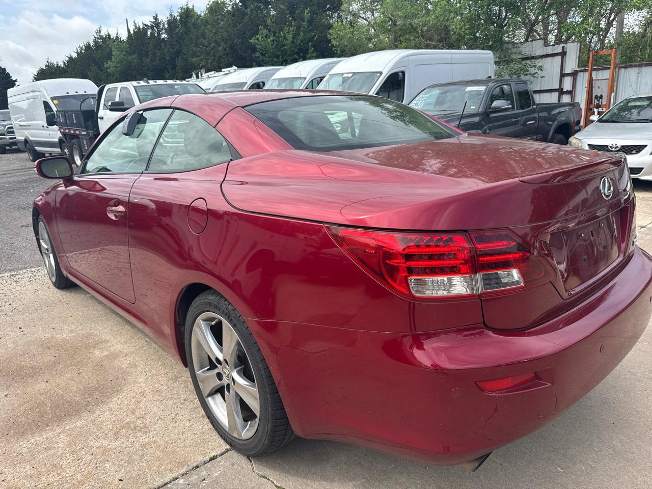 Used 2013 Lexus IS 250C w/ Luxury Pkg RWD image 34