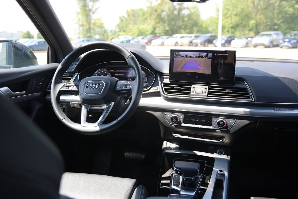 Used 2024 Audi Q5 2.0T Premium AWD/4WD image 29