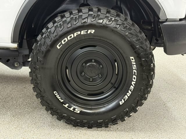 Used 2023 Ford Bronco 2-Door w/ Sasquatch Package AWD/4WD image 36